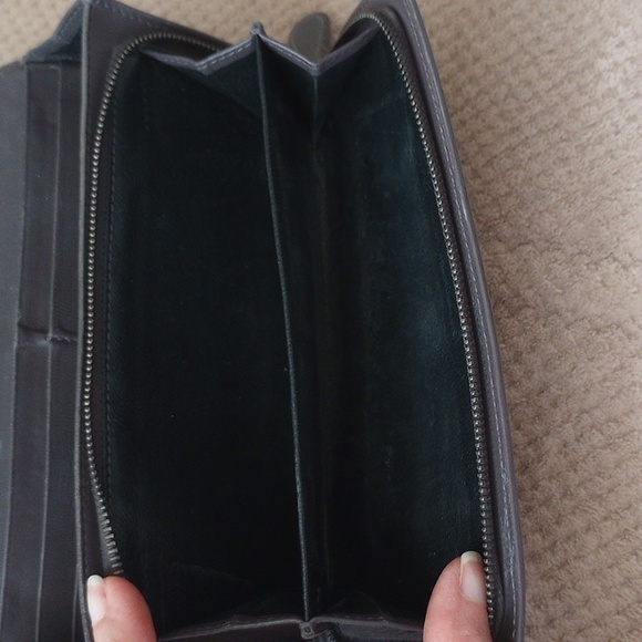 Bottega Veneta Intrecciato Leather Continental Wallet - Picture 5 of 11